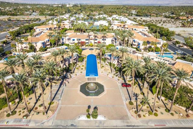 500 E Amado Road, Palm Springs CA: https://media.crmls.org/mediaz/b9682ff3-9ad1-4d46-905d-fbd6b48b356e.jpg