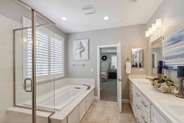 2610 Lighthouse Lane, Marina CA: https://media.crmls.org/mediaz/b968a6ba-1314-4cf4-8dbc-9bebd4b7442d.jpg