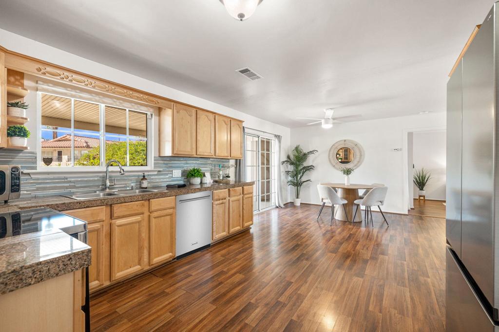 MLS #219137852DA image #17