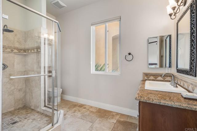 Detail Gallery Image 35 of 48 For 2247 Margarita Glen, Fallbrook,  CA 92028 - 3 Beds | 3/1 Baths