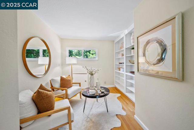 53 Brookside Rd., Orinda CA: https://media.crmls.org/mediaz/b96ad859-d1b6-42e9-bf47-230be7a4b339.jpg