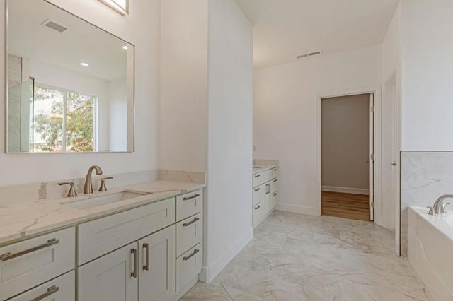 9135 Desiderio Way, Gilroy CA: https://media.crmls.org/mediaz/b96e57f8-d659-424a-a097-353fa87ebf03.jpg