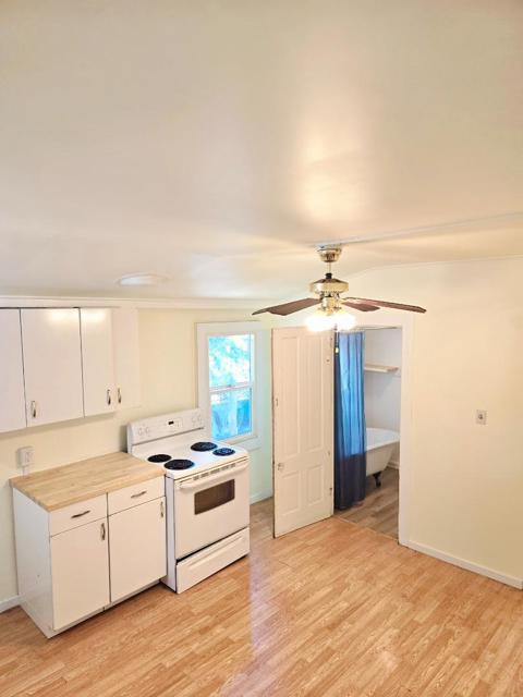 129 Broadway, Jackson CA: https://media.crmls.org/mediaz/b96f7e44-ad6b-4ca0-95c3-e29150e6a80b.jpg