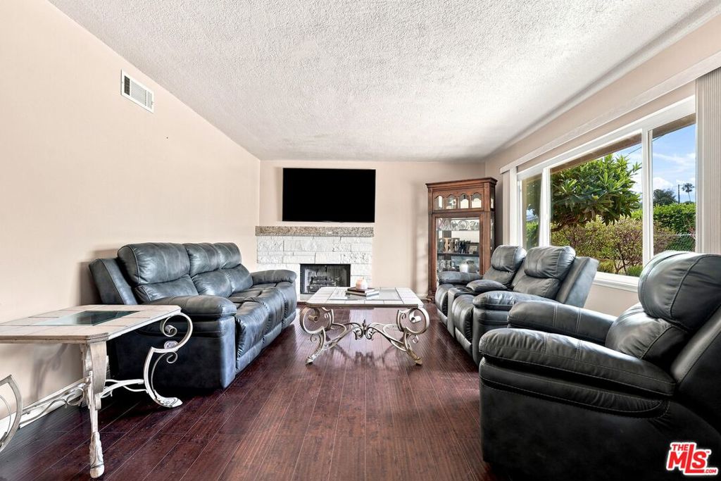 MLS #26862689 image #6