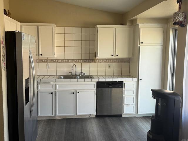 Detail Gallery Image 6 of 21 For 26 W Pheasant St, Heber,  CA 92249 - 3 Beds | 2 Baths