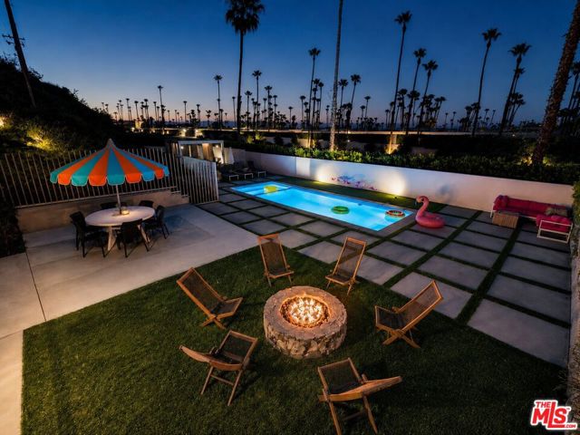 2499 S Palm Canyon Drive, Palm Springs, CA 92264