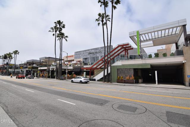 Detail Gallery Image 42 of 46 For 13340 Maxella Ave #3,  Marina Del Rey,  CA 90292 - 3 Beds | 2/1 Baths