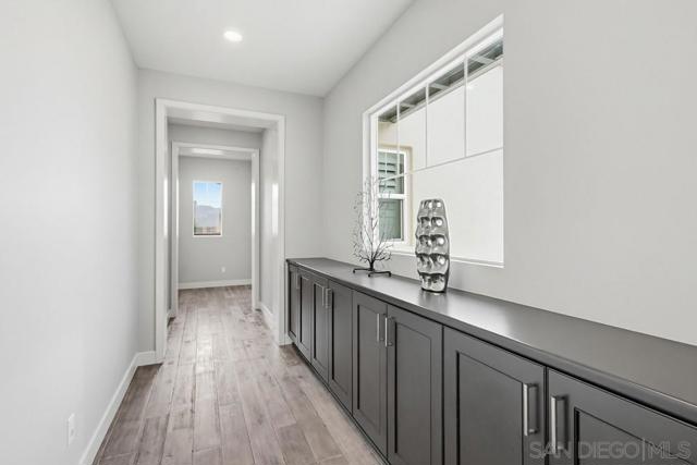 Image 23 of 48 For 6682 Elegante Way