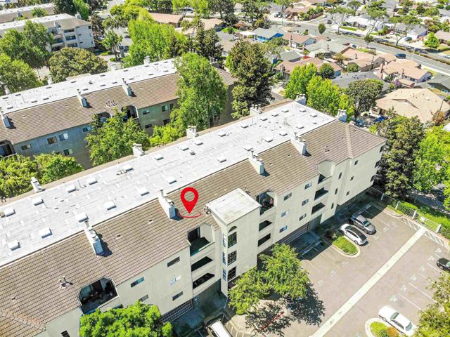 1280 Stanhope Ln, Hayward CA: https://media.crmls.org/mediaz/b9739670-f91c-4725-9b67-7f2be1b31a85.jpg