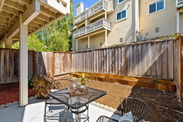 29 Arabian Way, Scotts Valley CA: https://media.crmls.org/mediaz/b974574a-1d98-469e-a252-86c4923fce4d.jpg