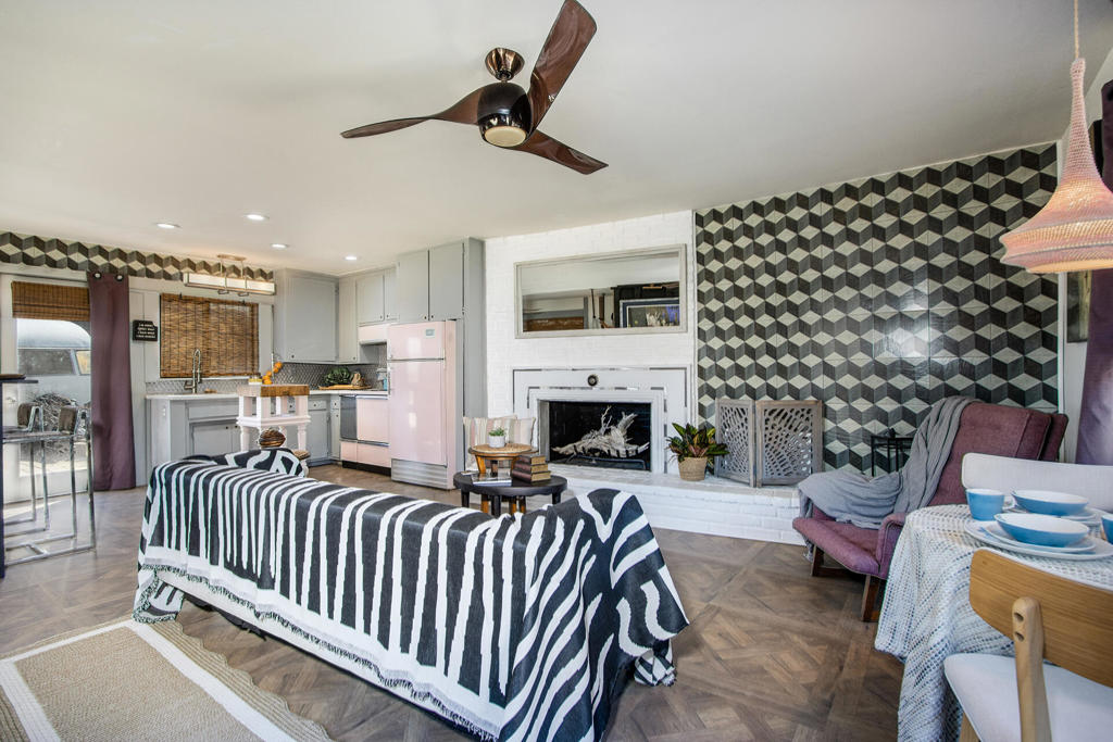 MLS #219136092PS image #4