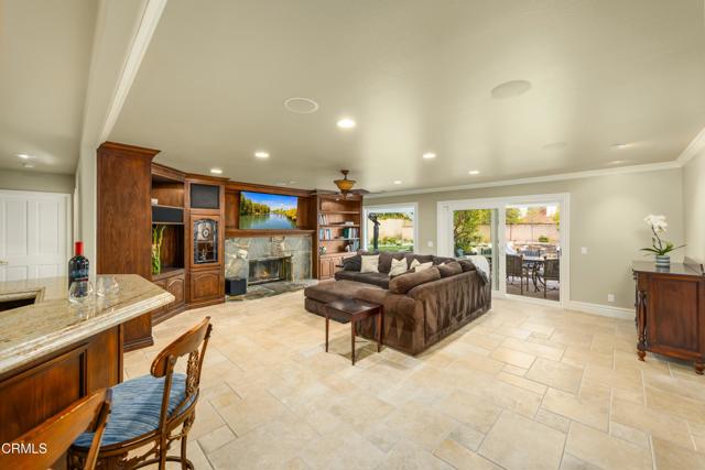 5580 Bromely Drive, Oak Park CA: https://media.crmls.org/mediaz/b97534cc-07c3-4dc1-a0df-7c84b97e1557.jpg