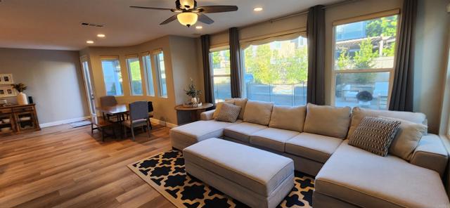 Detail Gallery Image 17 of 50 For 963 Baylor Dr, San Marcos,  CA 92078 - 5 Beds | 4/1 Baths