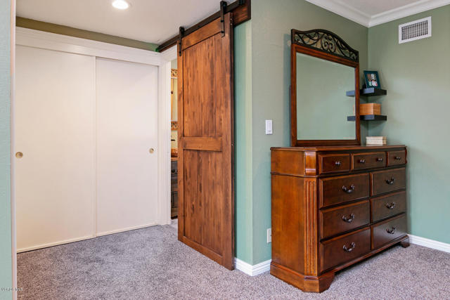1210 Elder Street, Oxnard CA: https://media.crmls.org/mediaz/b97618f0-49cc-4cc7-a02c-8cd2e48bcec5.jpg