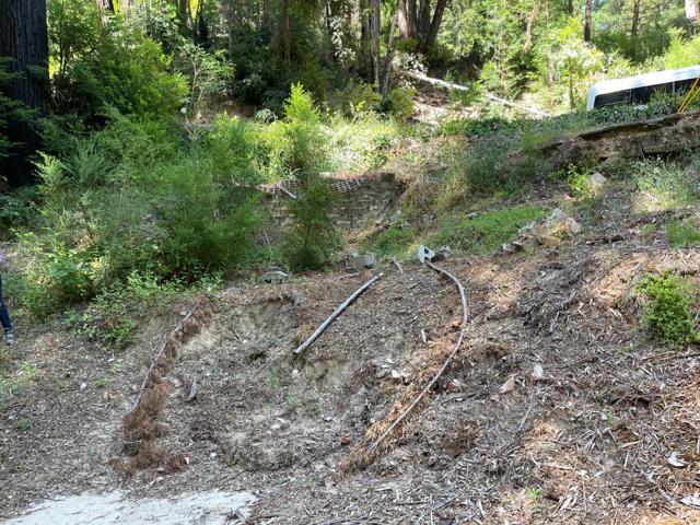 506 Sunset Road, Boulder Creek CA: https://media.crmls.org/mediaz/b9764fd8-6e6e-4308-8f82-283cbfeaec86.jpg