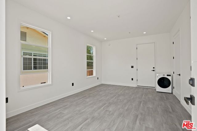 1716 Lodgepole Road, San Marcos CA: https://media.crmls.org/mediaz/b976dded-91f9-4cf2-814e-6efc69ebf20e.jpg