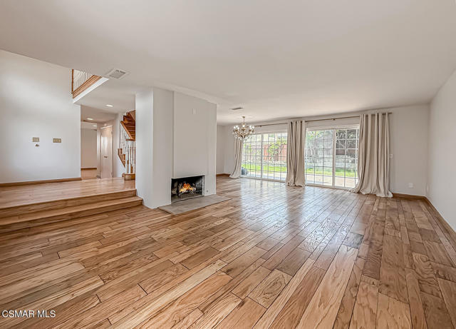 1646 Swansea Place, Westlake Village CA: https://media.crmls.org/mediaz/b9787b48-817d-4c9b-80f9-93ac6a8bff5b.jpg