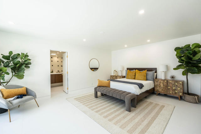 76670 Lark Lane, Indian Wells CA: https://media.crmls.org/mediaz/b97979e5-e40b-4f30-bb6d-88b436a82426.jpg