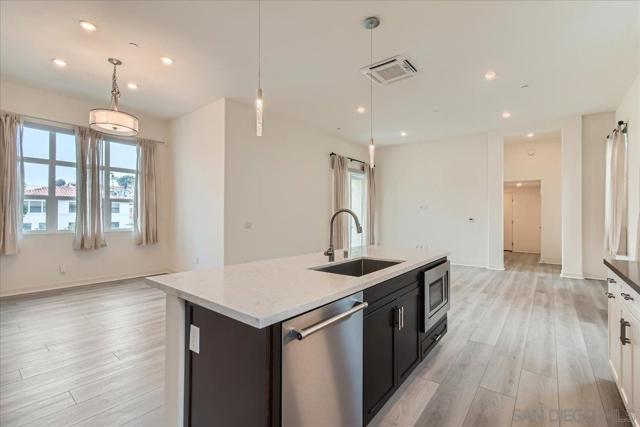 3128 Canon St, San Diego CA: https://media.crmls.org/mediaz/b979804d-139b-4f1f-b1c8-6e40d3b8c3f4.jpg