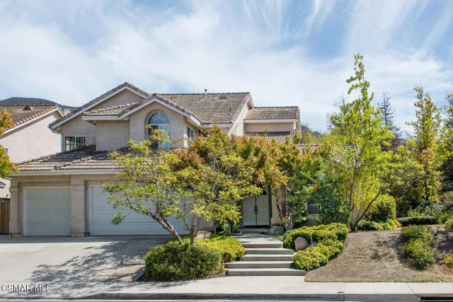 2219 Mapleleaf Avenue, Newbury Park CA: https://media.crmls.org/mediaz/b979c085-6453-42c3-9101-6d715b618a11.jpg