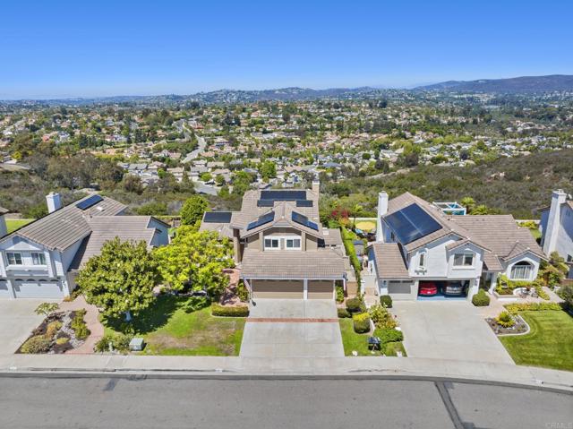 Detail Gallery Image 50 of 59 For 825 Robert Ln, Encinitas,  CA 92024 - 4 Beds | 3 Baths