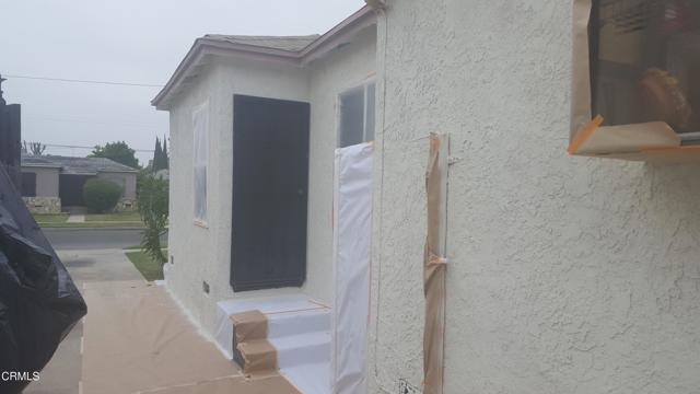 1420 S Butler Avenue, Compton CA: https://media.crmls.org/mediaz/b97a60c8-f351-4ffa-ba00-109ce2845543.jpg