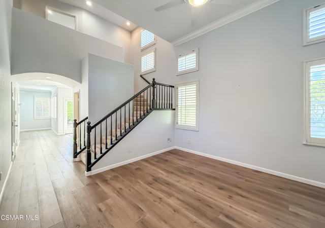 5470 Seine Court, Westlake Village CA: https://media.crmls.org/mediaz/b97ada95-d289-465e-b9eb-146aac73f412.jpg