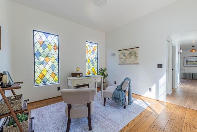 25949 Deer Run Lane, Salinas CA: https://media.crmls.org/mediaz/b97bc3be-1c64-49fd-b29c-fb495756290c.jpg