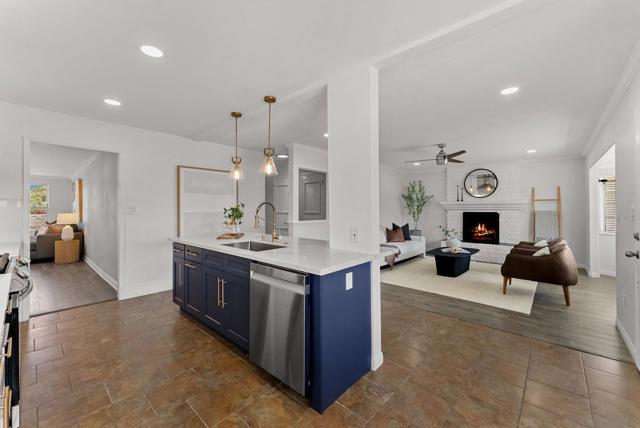 4182 Seri Street, San Diego CA: https://media.crmls.org/mediaz/b97caed2-c44b-4e0d-b9f4-eeff2c440995.jpg