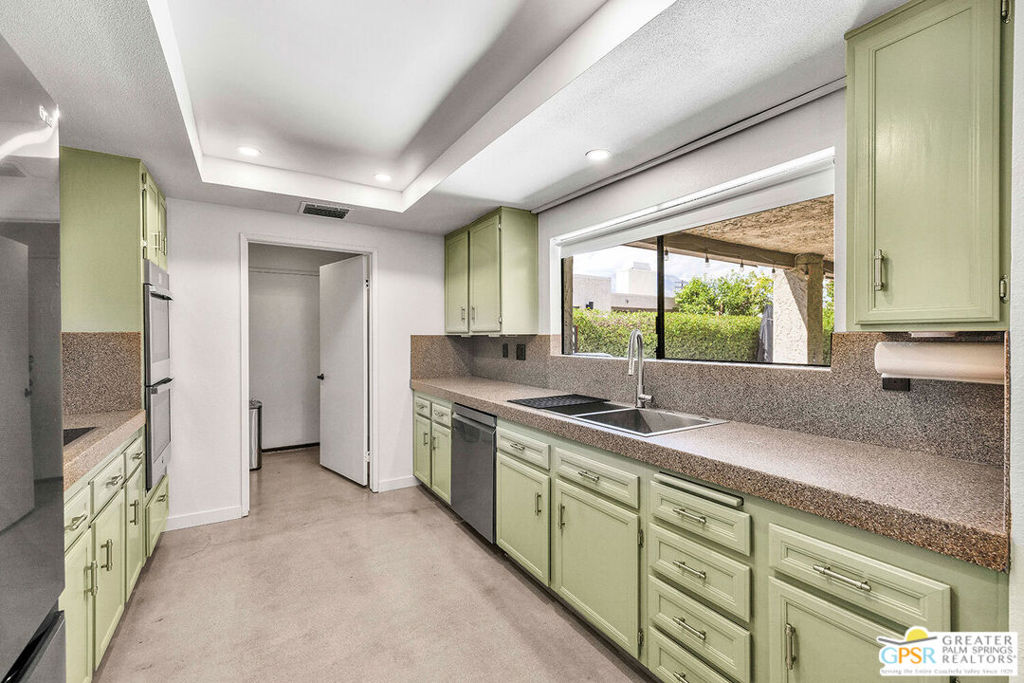 MLS #25596165PS image #9