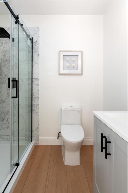 3846 Sheffield Cir, Danville CA: https://media.crmls.org/mediaz/b97e0b7b-e5a8-4e2a-81e8-f3faa8cd99a0.jpg