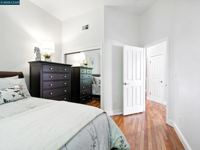3052 Miwok Way, Clayton CA: https://media.crmls.org/mediaz/b97e5c77-9e35-4bdd-8881-84fb692d44ae.jpg