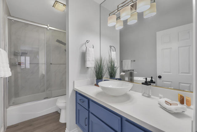 77576 Calle Las Brisas N, Palm Desert CA: https://media.crmls.org/mediaz/b97fe819-aa8f-4f17-9dae-79b3d8558eb9.jpg