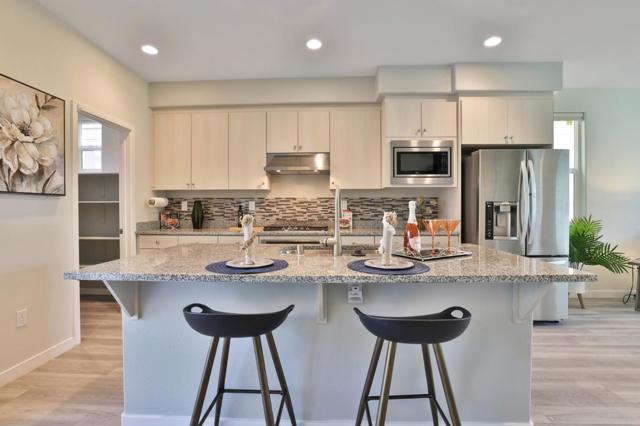 825 Garden Street, Milpitas CA: https://media.crmls.org/mediaz/b9802bc9-3edc-49e7-ba03-4cc3173a3f3e.jpg