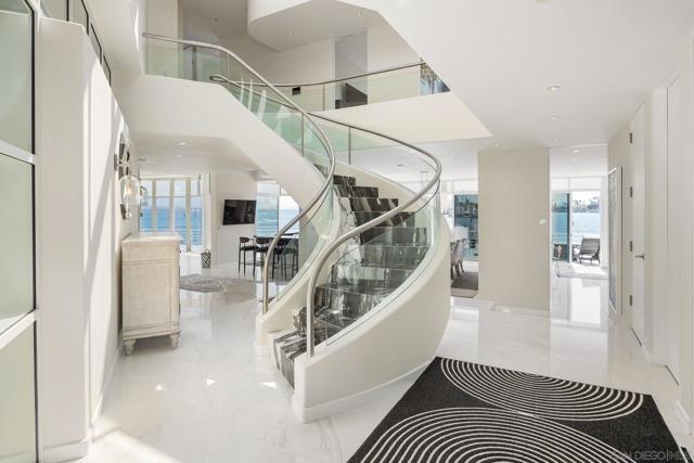 1 The Point, Coronado CA: https://media.crmls.org/mediaz/b980a861-2c03-41b1-8c5a-ec144e27b8e3.jpg