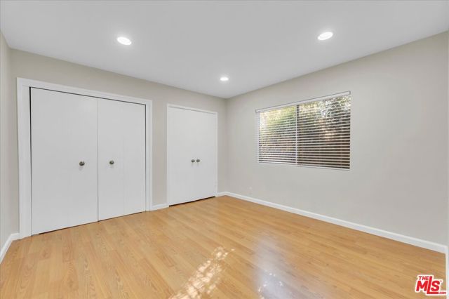 6649 Whitman Avenue, Lake Balboa CA: https://media.crmls.org/mediaz/b98133ec-d3a6-4a5e-8c00-3c71ccf01c8b.jpg