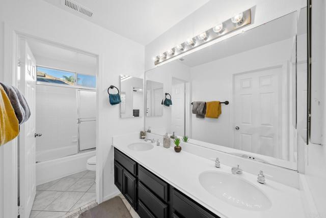 Image 41 of 59 For 12118 Ferncrest Place