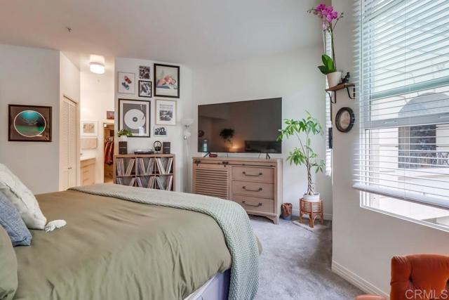 Image 18 of 29 For 655 India Street 320