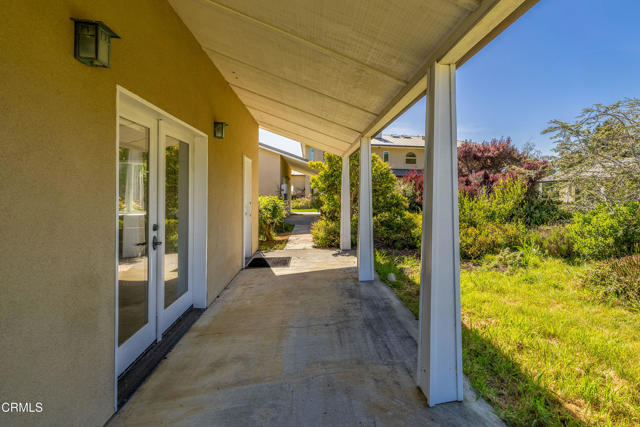 28651 S Highway 1, Point Arena CA: https://media.crmls.org/mediaz/b983e6ce-76d6-454f-b9a9-c3c1c3050de6.jpg