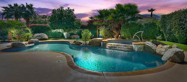79455 Briarwood, La Quinta CA: https://media.crmls.org/mediaz/b984d4ee-df15-4d11-b334-6609525ae9cd.jpg
