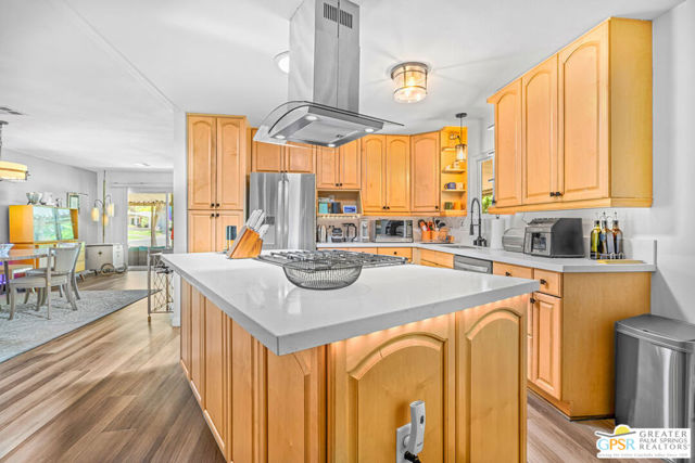 379 Avenida Andorra, Cathedral City CA: https://media.crmls.org/mediaz/b988d098-7f39-4068-8d93-c20428541cba.jpg