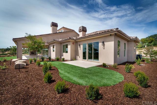 3066 Via Montevina, Fallbrook CA: https://media.crmls.org/mediaz/b988d80a-09b0-4aa1-a9ec-1b72797e893b.jpg