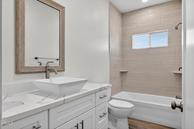 Detail Gallery Image 18 of 24 For 1227 S G St #2,  Oxnard,  CA 93033 - 3 Beds | 2 Baths