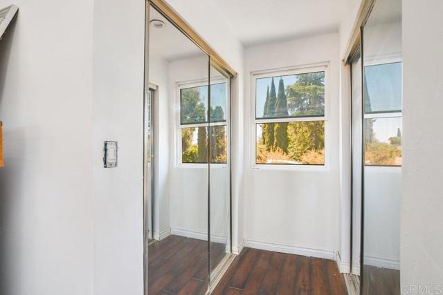 1736 Bellington Lane, Fallbrook CA: https://media.crmls.org/mediaz/b98bf557-a964-4c01-8483-9442efb5151a.jpg
