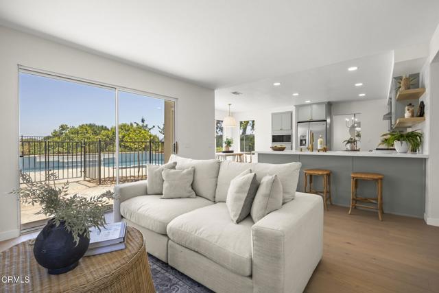 Detail Gallery Image 13 of 43 For 1974 Sierra Mesa Dr, Camarillo,  CA 93010 - 4 Beds | 3 Baths