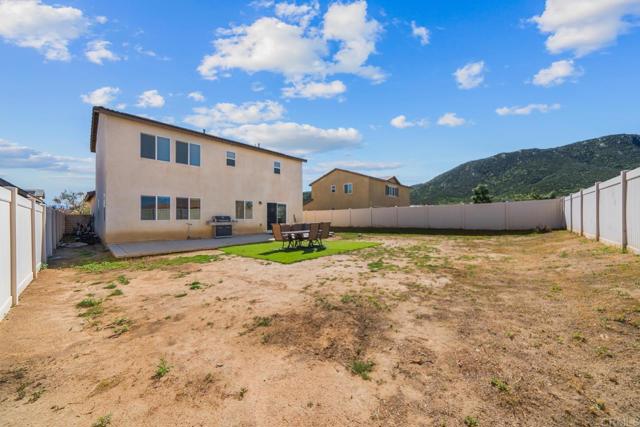 Detail Gallery Image 31 of 42 For 29483 Beeler Rd, Winchester,  CA 92596 - 4 Beds | 3 Baths