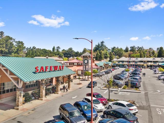 1243 Homewood Avenue, San Mateo CA: https://media.crmls.org/mediaz/b98cd9f1-9567-4b5f-b3a7-aff6c77ef64e.jpg