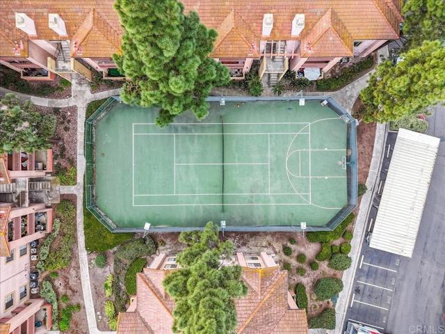 12059 Alta Carmel Ct, San Diego CA: https://media.crmls.org/mediaz/b98d257a-0e32-4d75-8518-5da9556c70df.jpg