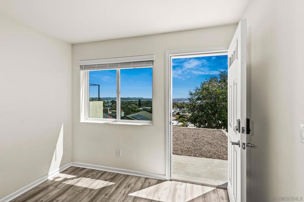 1243 Van Nuys St - photo 12