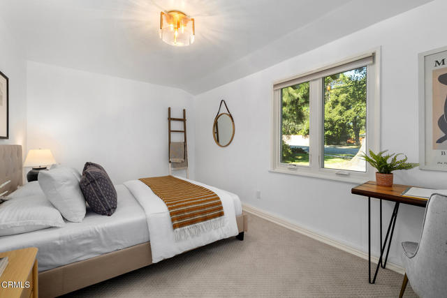 525 N Michillinda Avenue, Pasadena CA: https://media.crmls.org/mediaz/b98eca67-dffd-4622-8889-3561d820fdd4.jpg